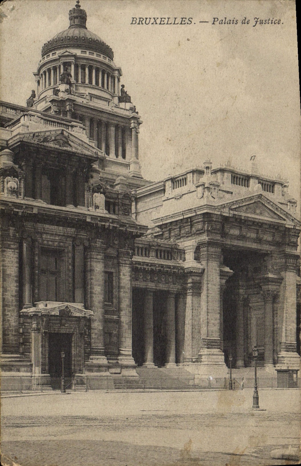 CPA Bruxelles Palais de Justice