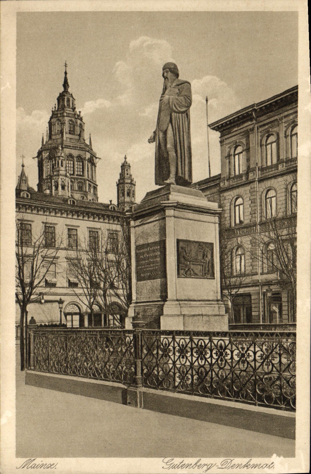 CPA Mainz Gutenberg Denkmal