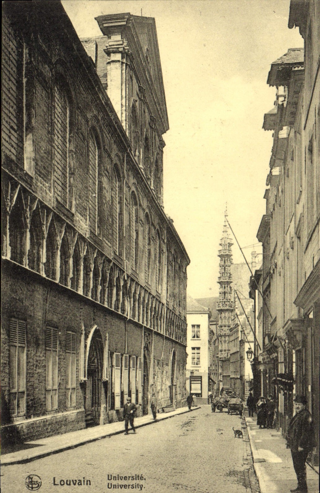 VINTAGE POSTCARD Leuwen University