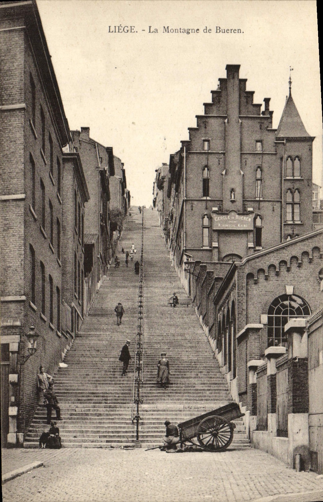 VINTAGE POSTCARD Liege the Mountain of Bueren