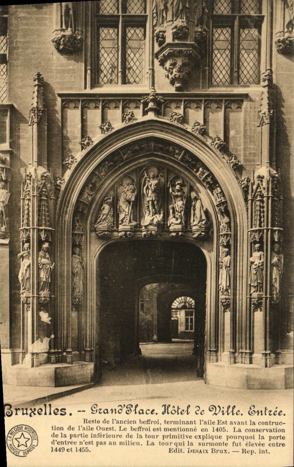 VINTAGE POSTCARD Brussels Grand places Town hall Entered