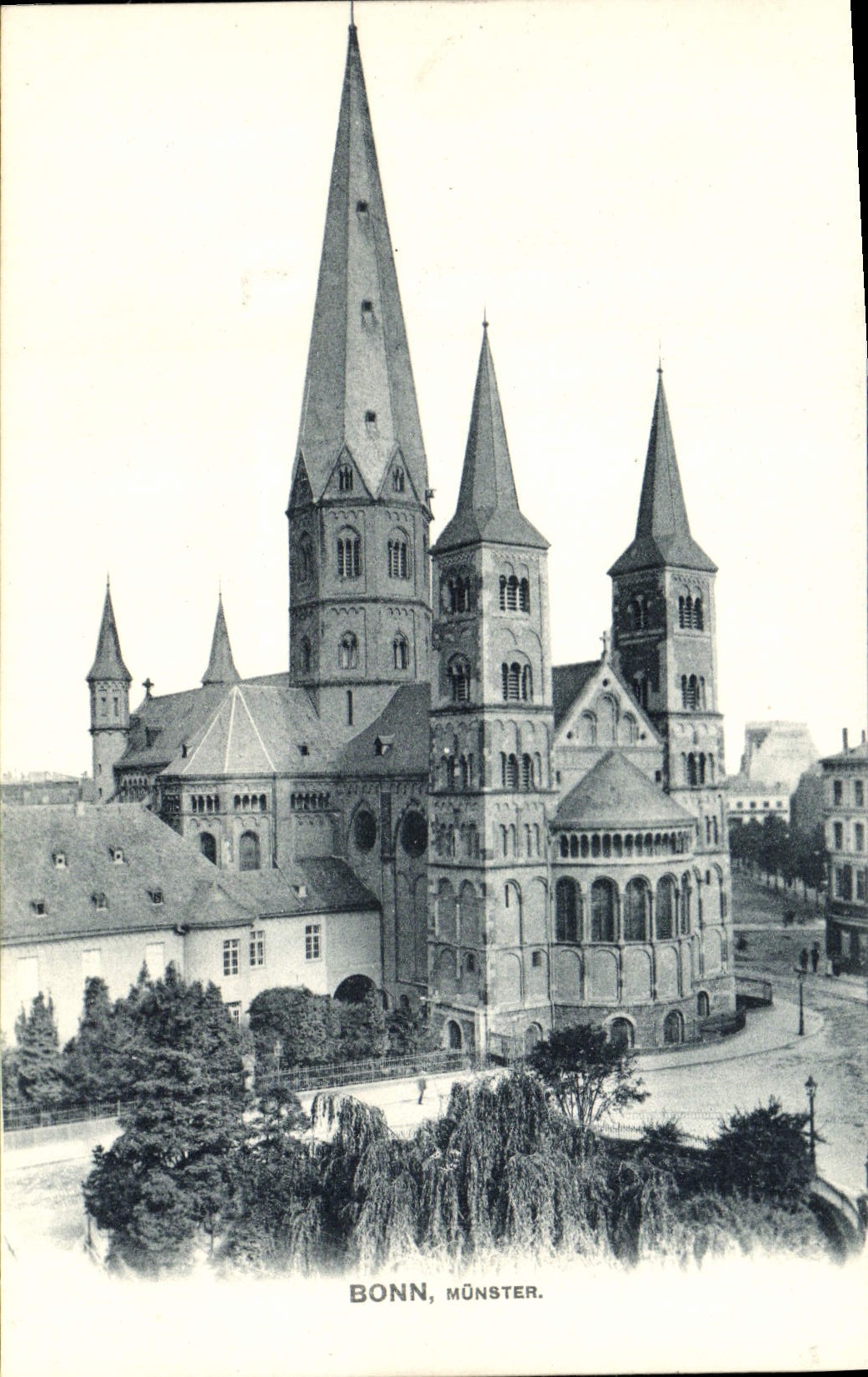 VINTAGE POSTCARD Bonn Monster