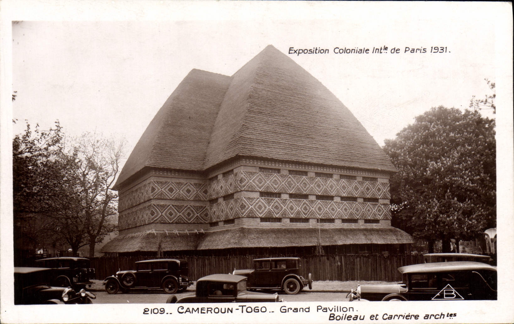 VINTAGE POSTCARD Fair Colonial Intle Of Paris 1931 Cameroun Togo Large House