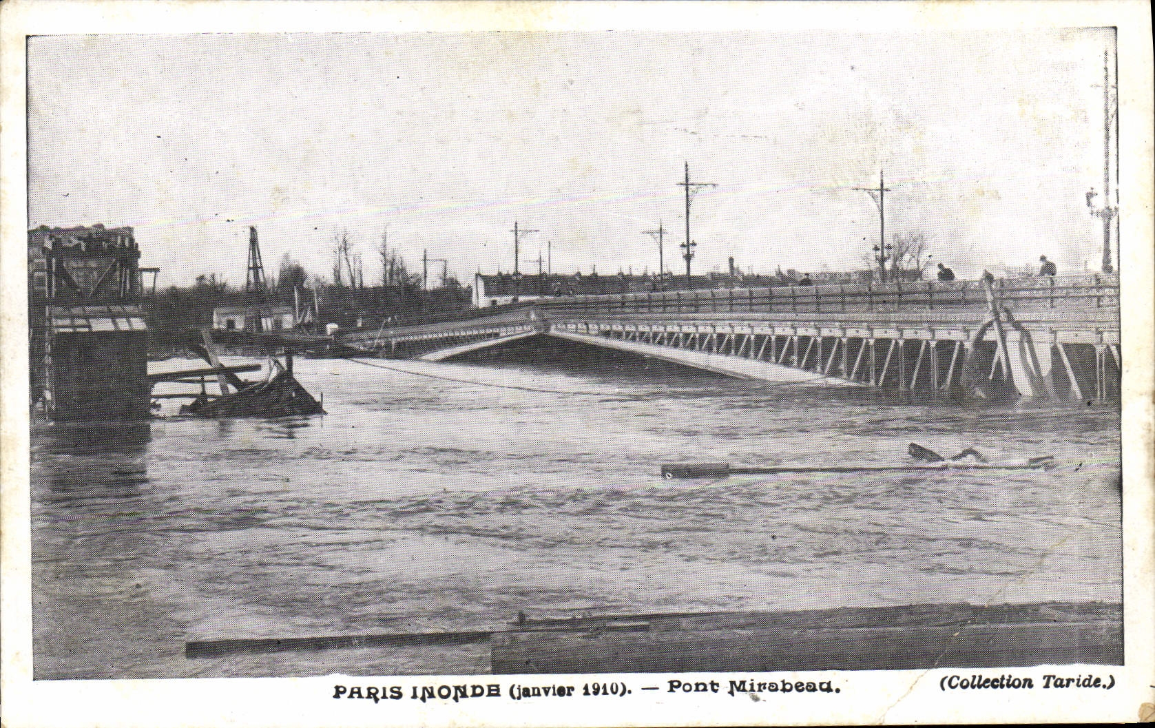 VINTAGE POSTCARD Paris Floods Mirabeau Bridge