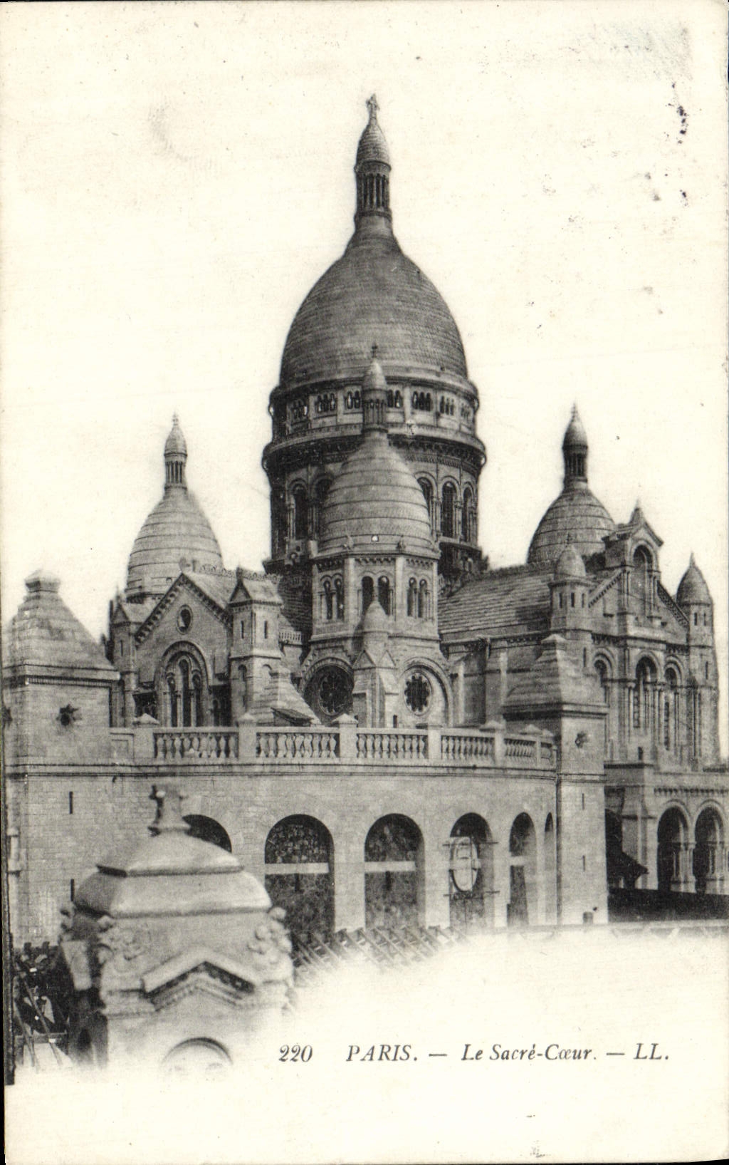 CPA Paris Le Sacre Coeur
