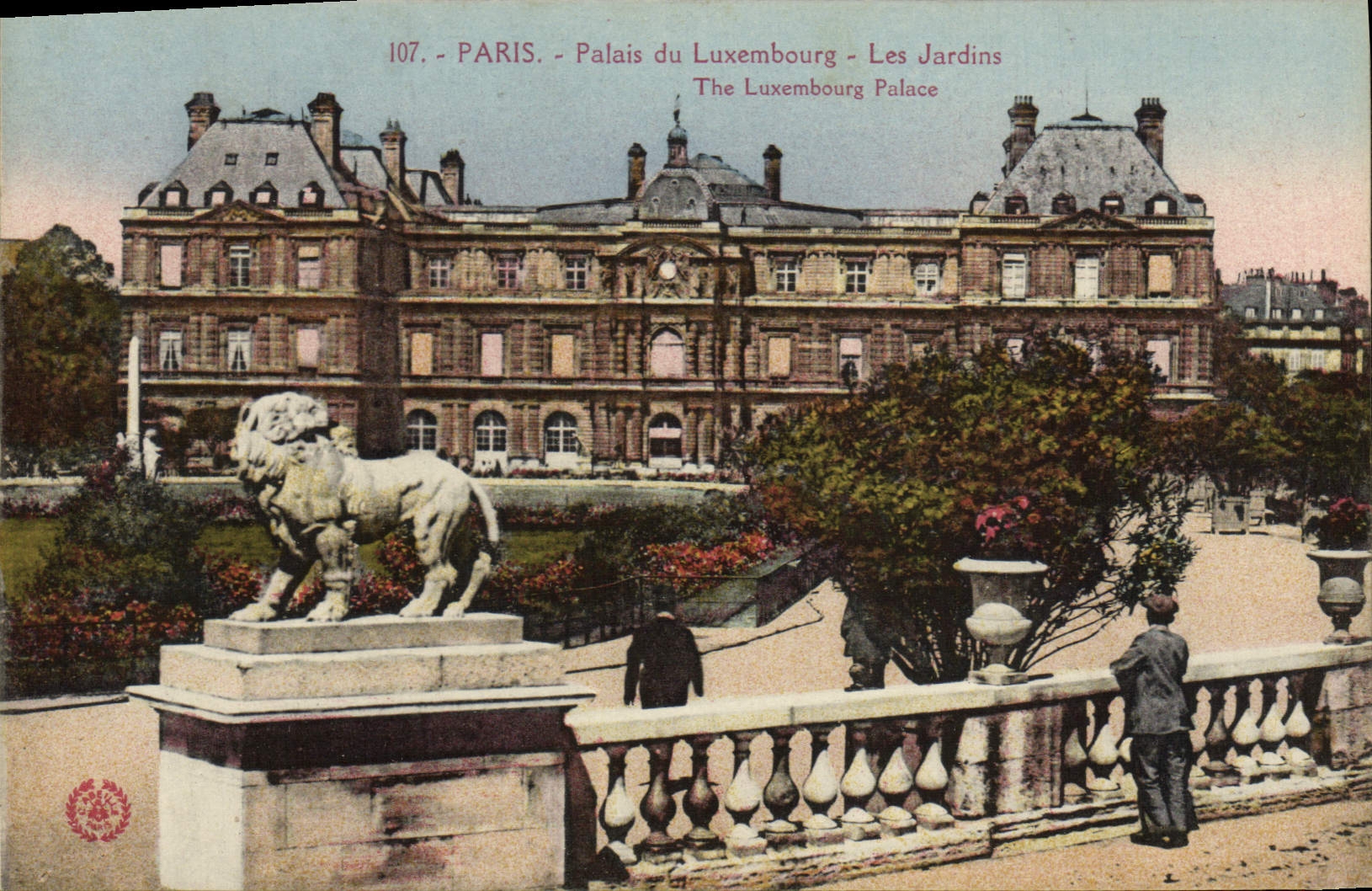VINTAGE POSTCARD Paris Palate Of Luxembourg the Gardens Lion