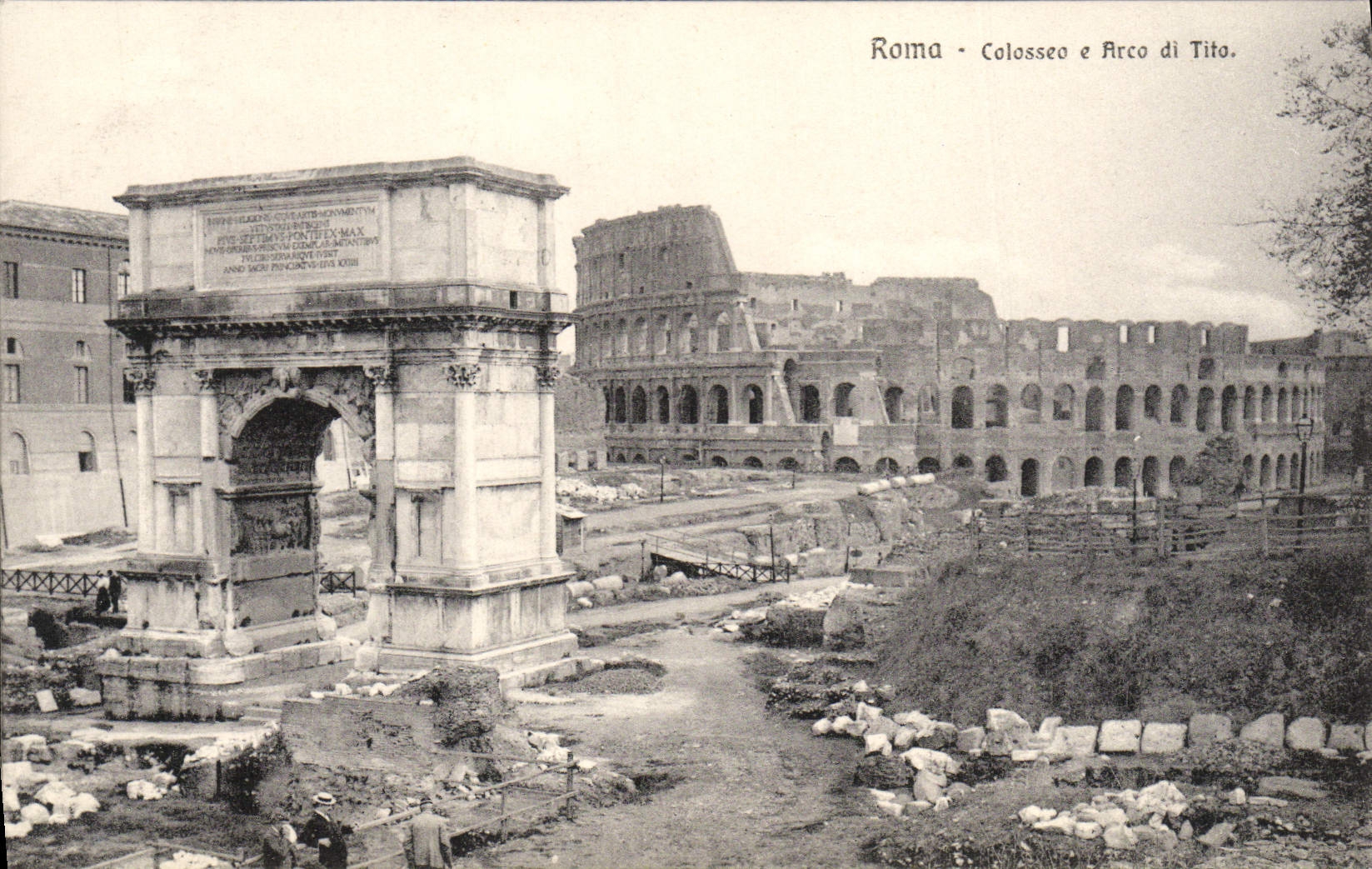 POSTAL Roma Colosseo E Arco Di Tito de la VENDIMIA