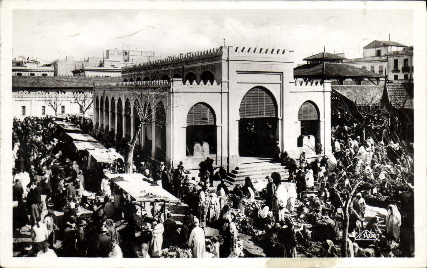 Mercado de Túnez de la POSTAL de la VENDIMIA