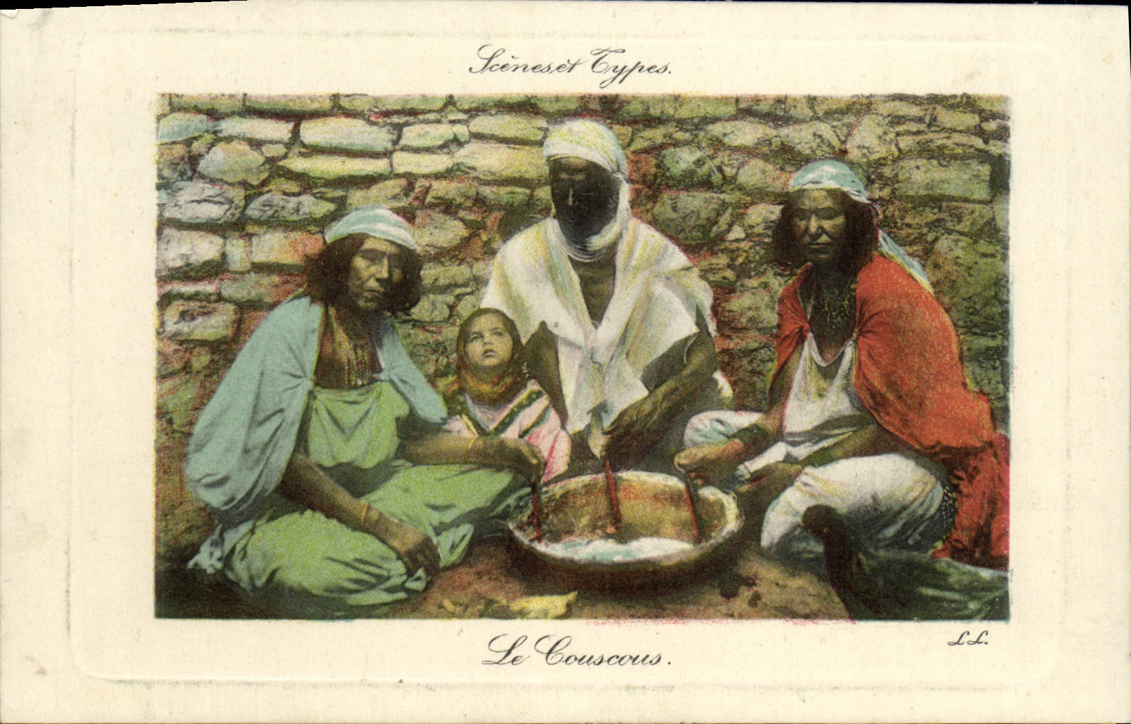 CPA Scenes Types Le Couscous Folklore 