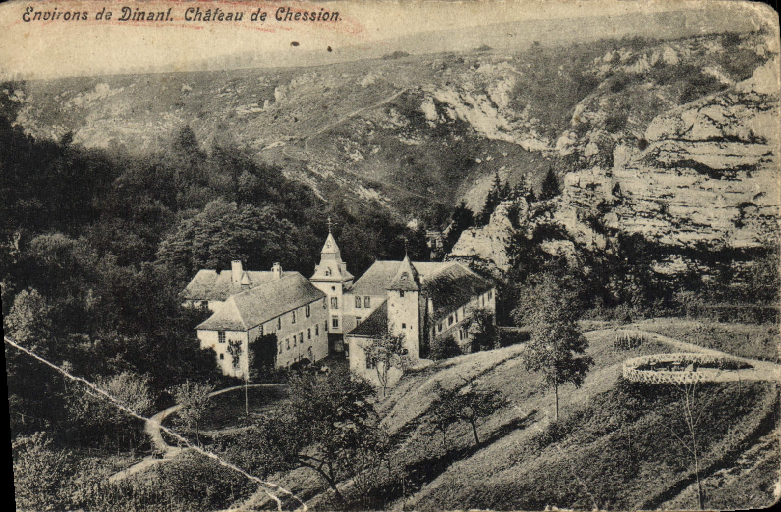 VINTAGE POSTCARD Surroundings of Dining Castle on Chession