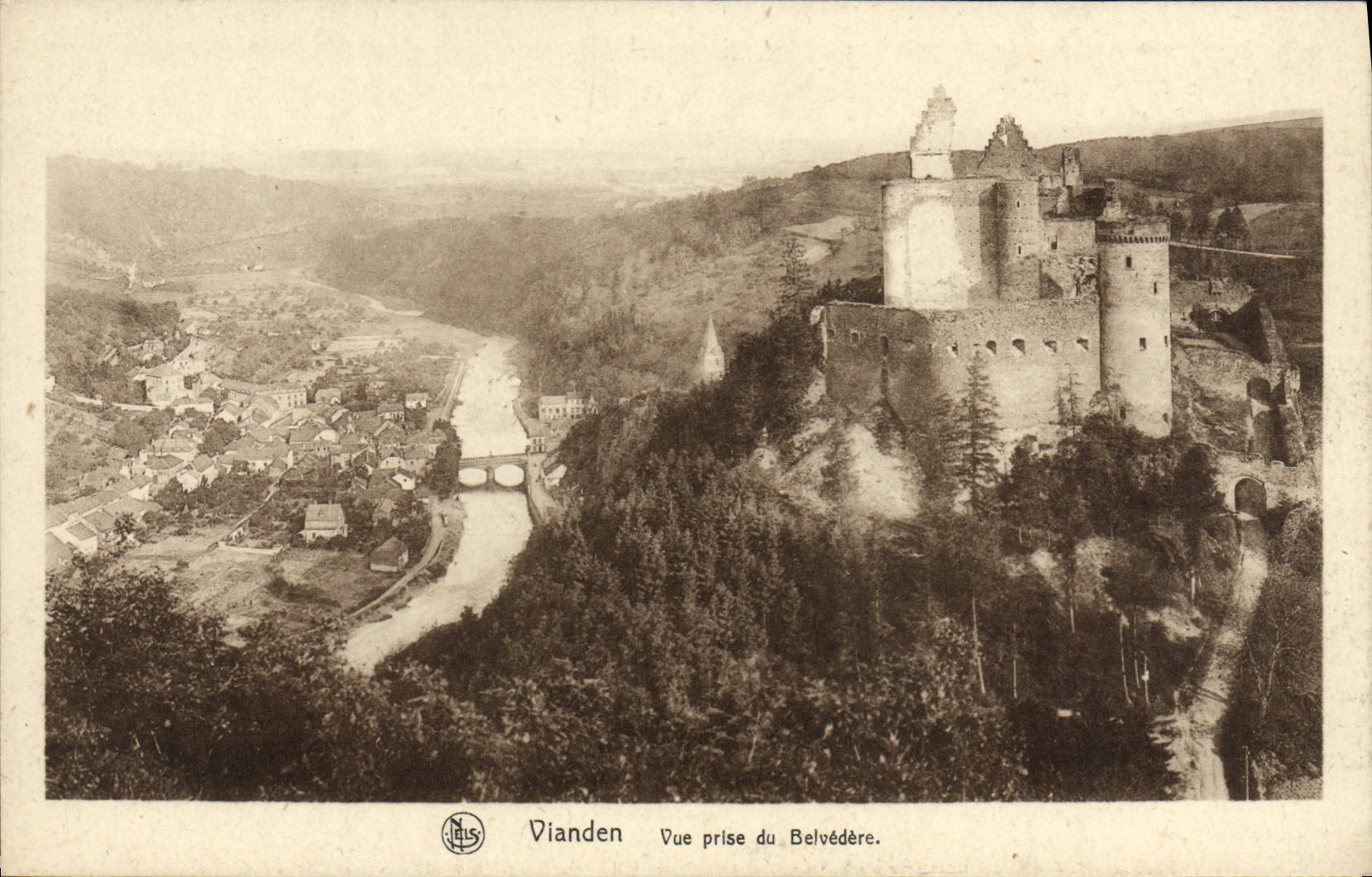 VINTAGE POSTCARD Vianden Seen from of the View-point