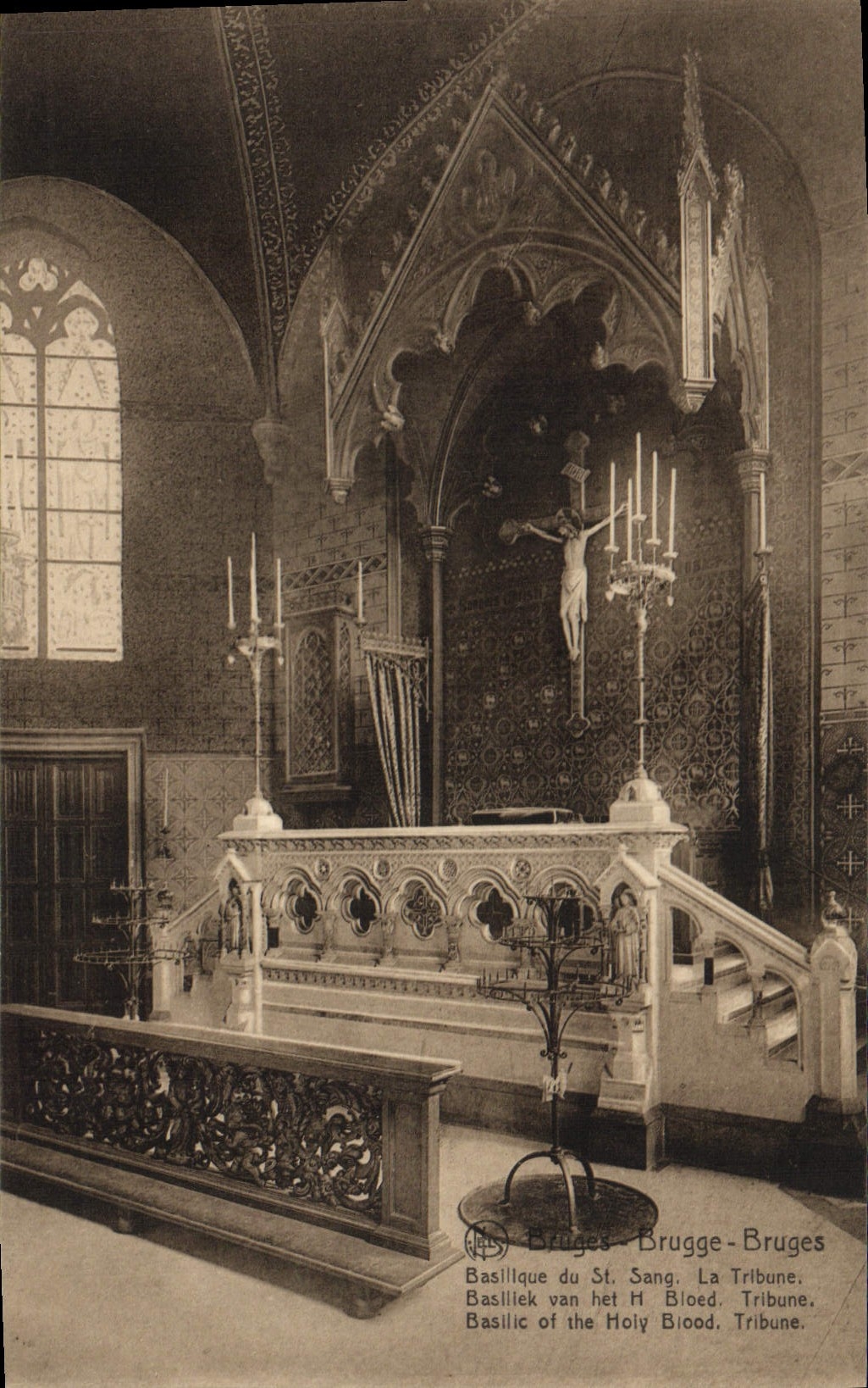 CPA Bruges Basilique du St Sang La tribune