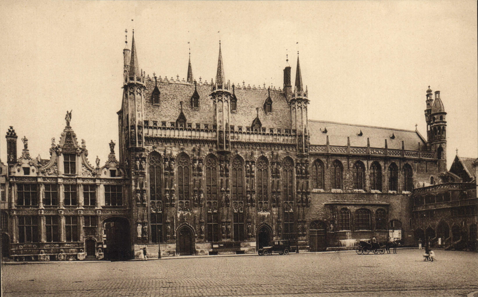 VINTAGE POSTCARD Bruges District court