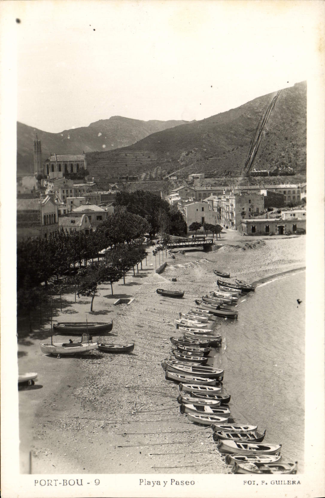 CPA Port Bou Playa y Paseo Bateaux