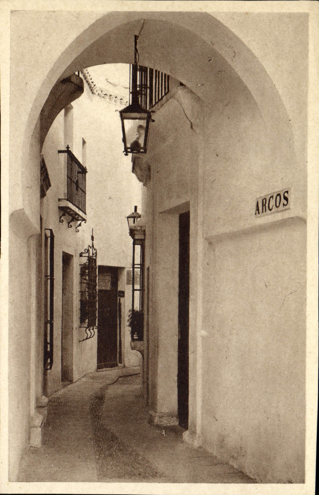 CPA Passage ville en Espagne Arcos