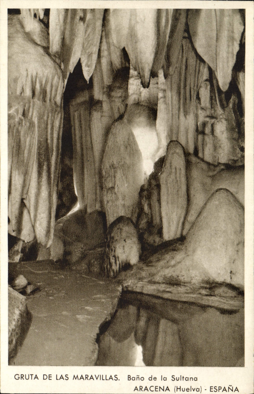 CPA Huelva Aracena Espana Gruta de las Maravillas Bano de la Sultana
