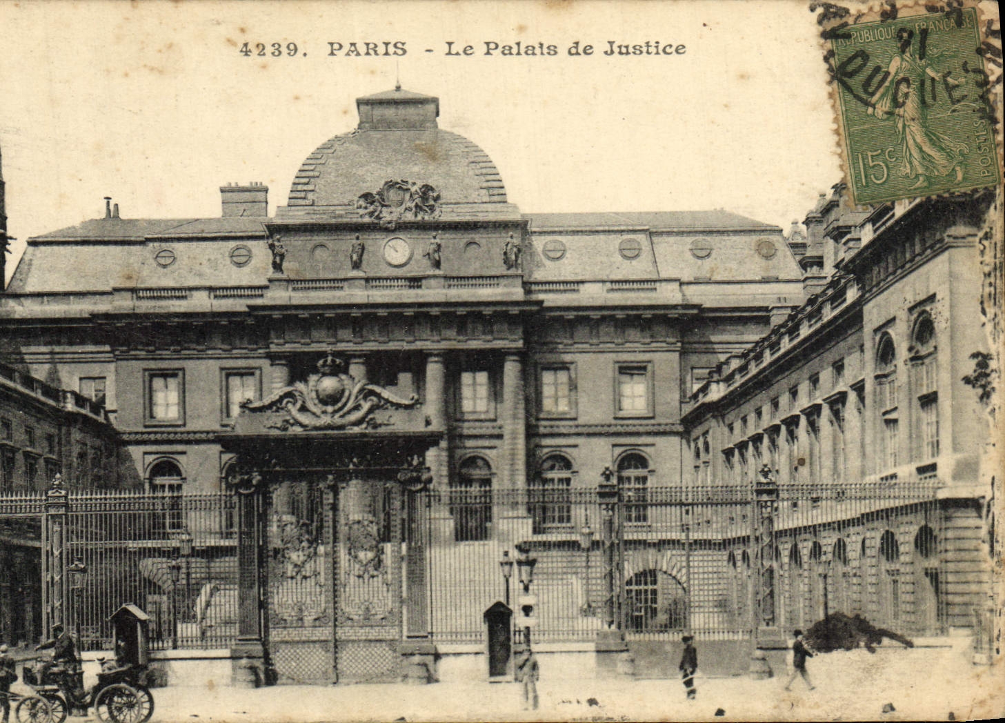 CPA Paris Le Palais de Justice
