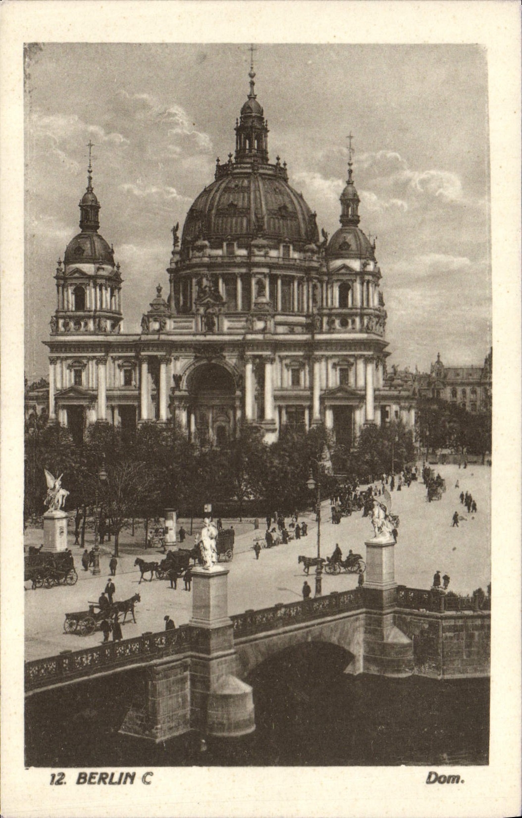 VINTAGE POSTCARD Berlin Dom