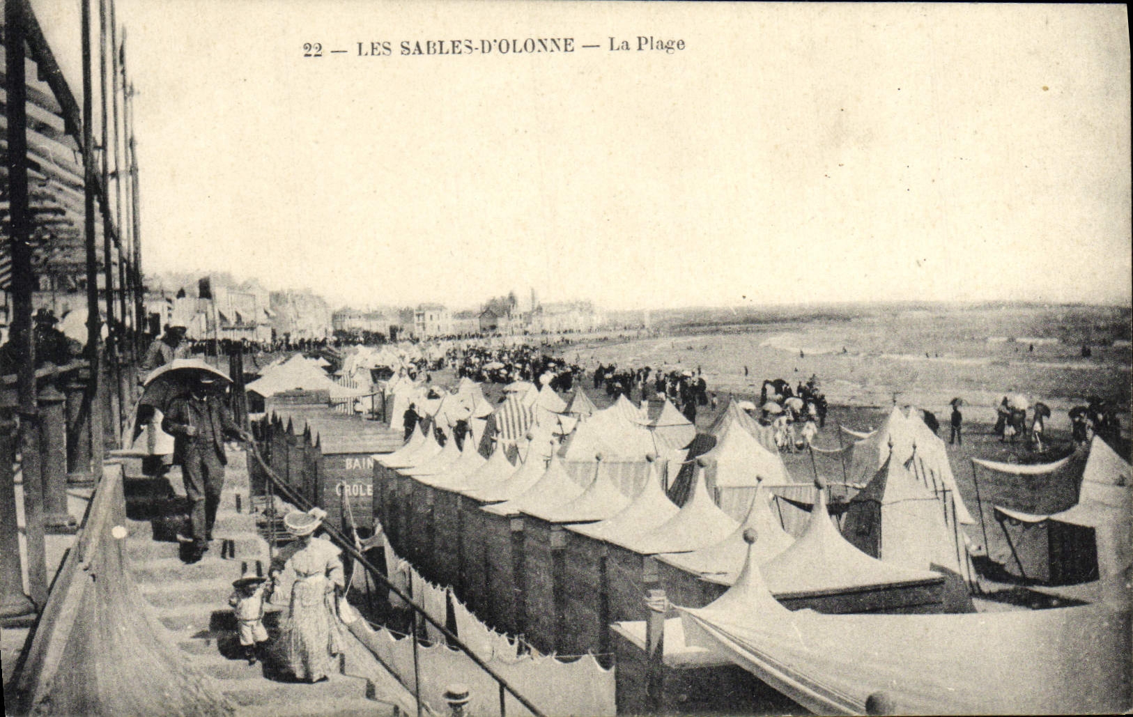 CPA Les Sables D'Olonne La Plage