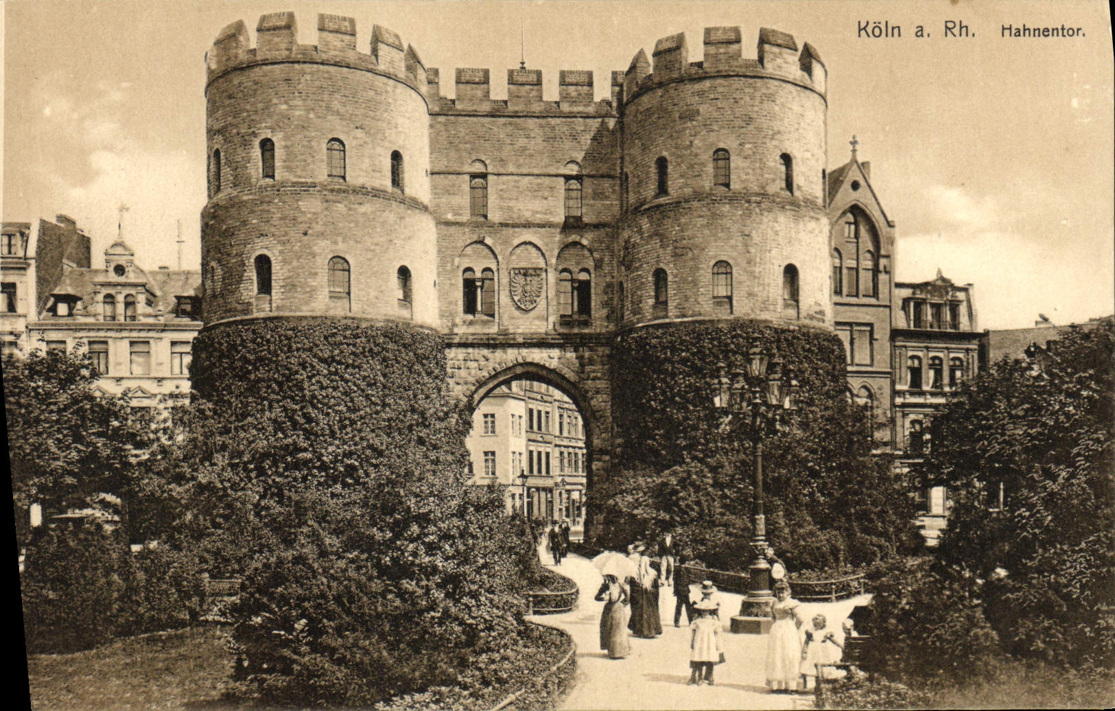 VINTAGE POSTCARD Koln Rh Hahnentor