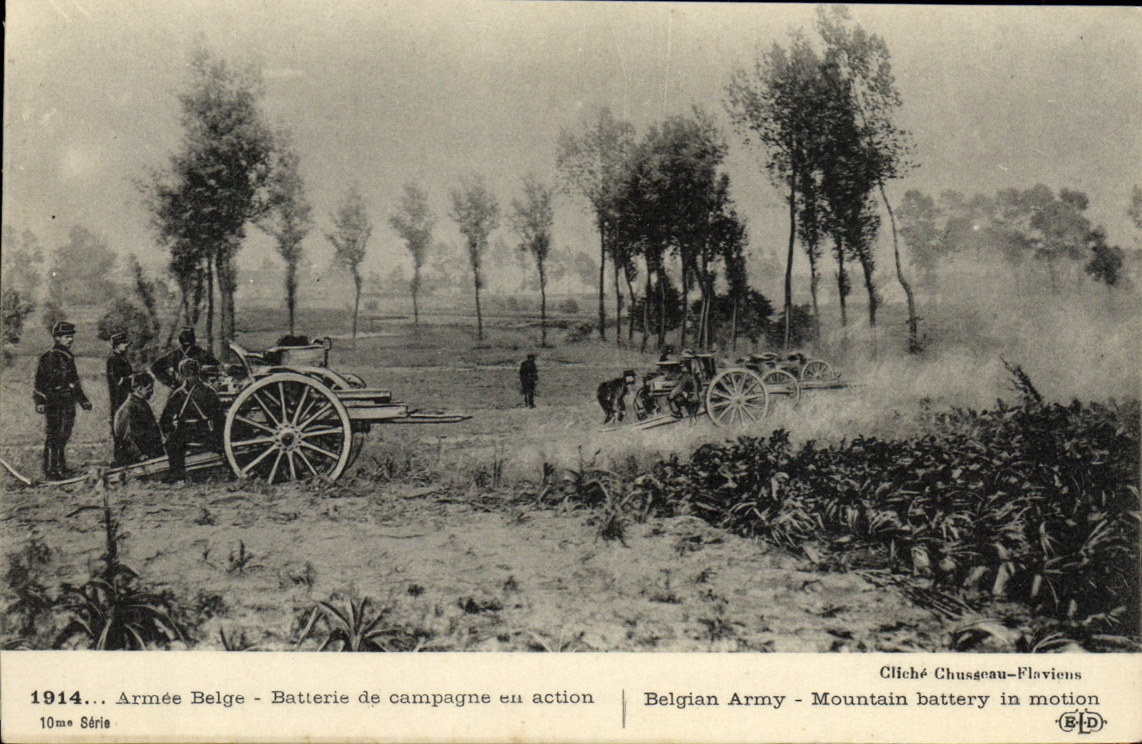 VINTAGE POSTCARD Armed Belgian Battery with countryside in Militaria action