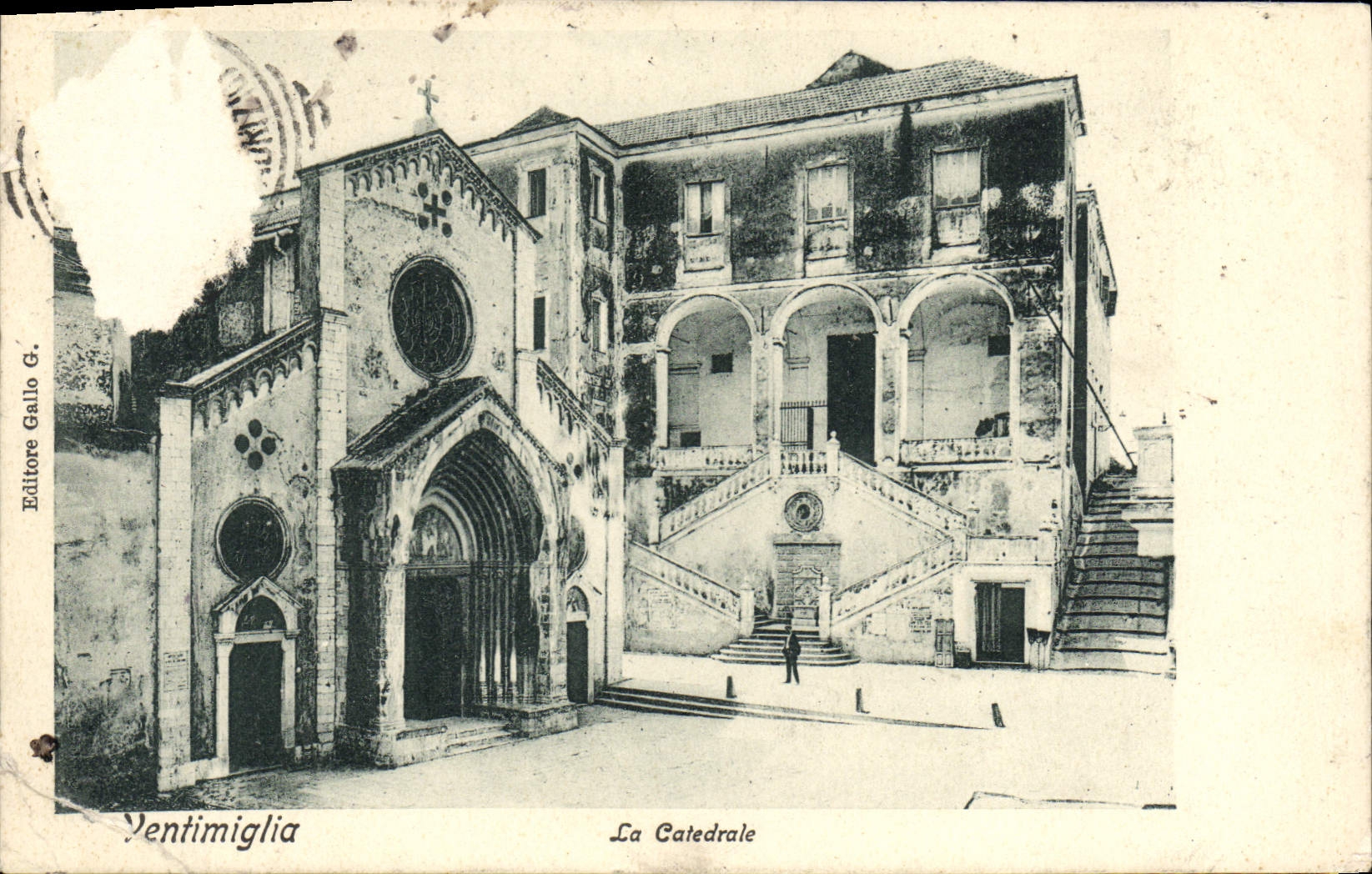 VINTAGE POSTCARD Ventimiglia Catedrale