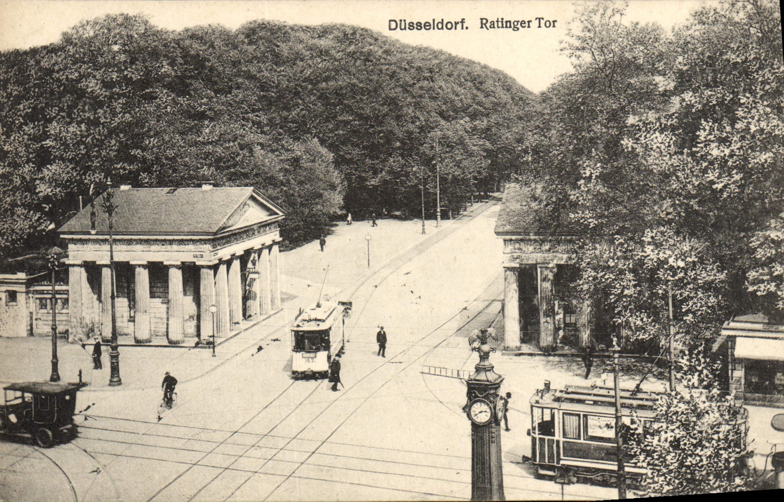 Tranvía del Tor de Düsseldorf Ratinger de la POSTAL de la VENDIMIA