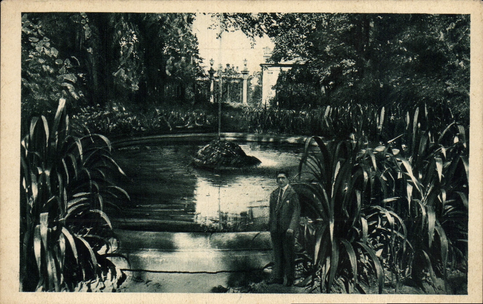CPA Nikolsburg I Mahren Partie Aus Dem Schlosspark