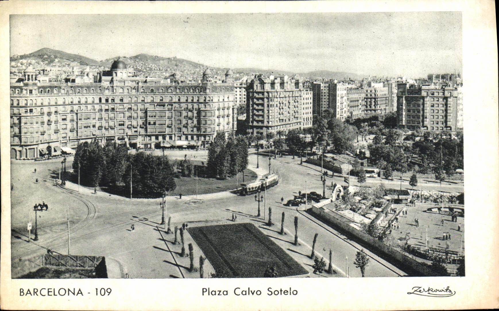 VINTAGE POSTCARD Barcelona Plaza Calvo Sotelo
