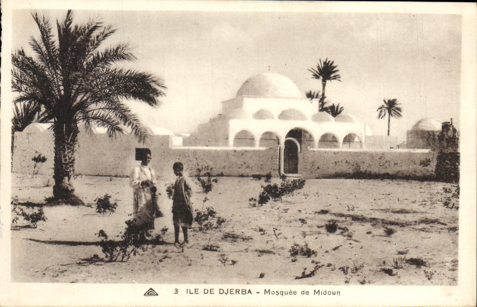 Isla de la POSTAL de la VENDIMIA de la mezquita de Jerba de Midoun