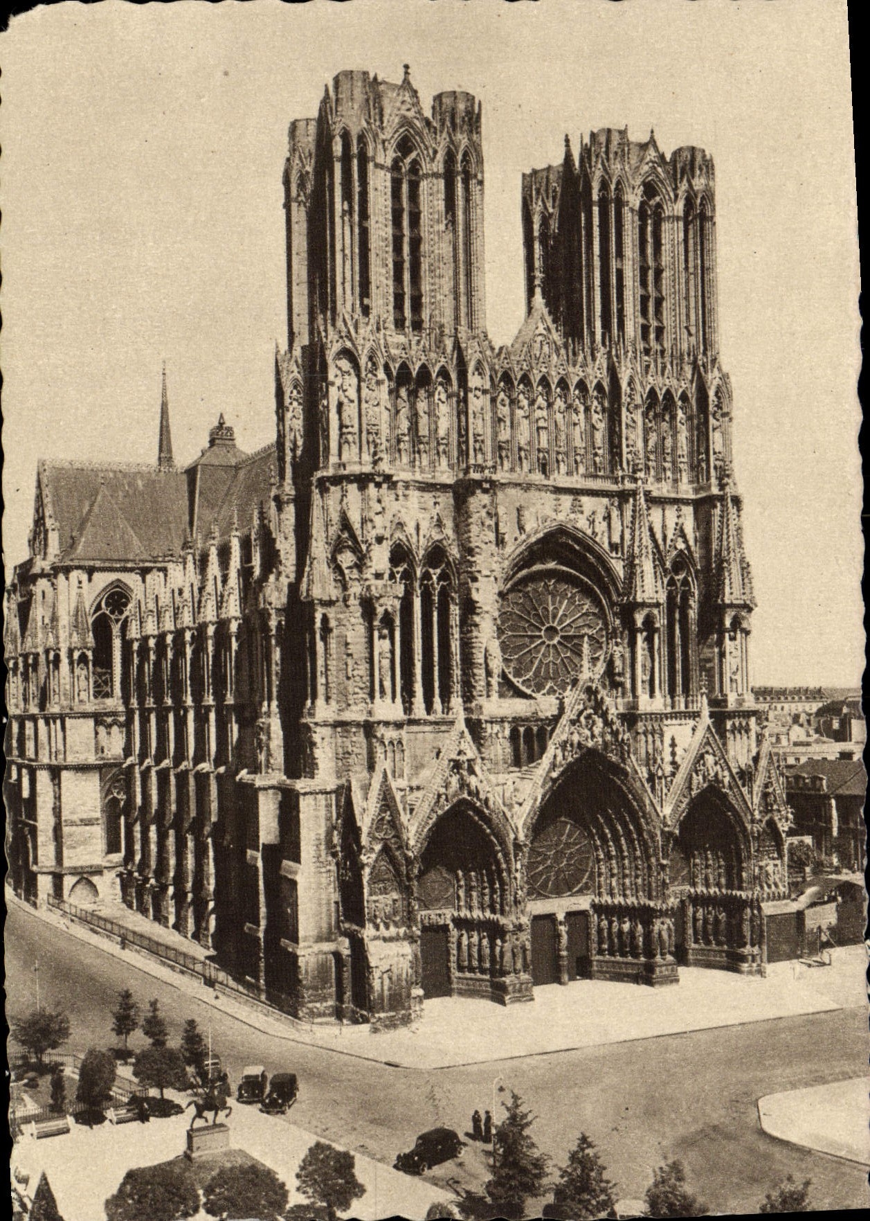 POSTAL Champán Pommery Greno Reims de la VENDIMIA la catedral de Reims