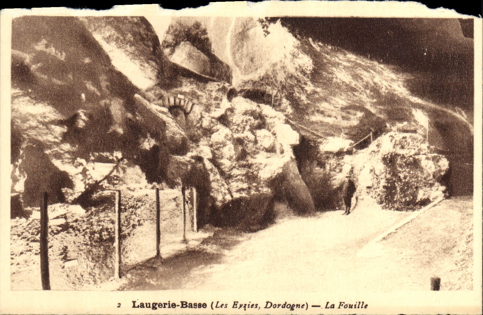 CPA Laugerie Basse La Fouille Les Eyzies