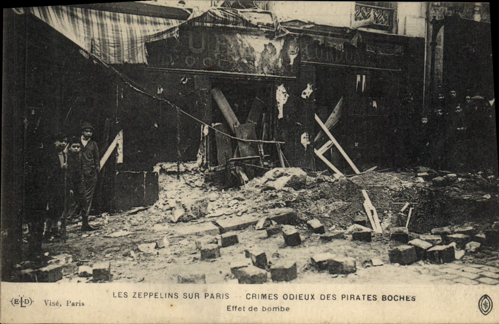 VINTAGE POSTCARD Paris Zeppelins on Taken Odious Crimes of the Pirates Boches Effect of Militaria bomb