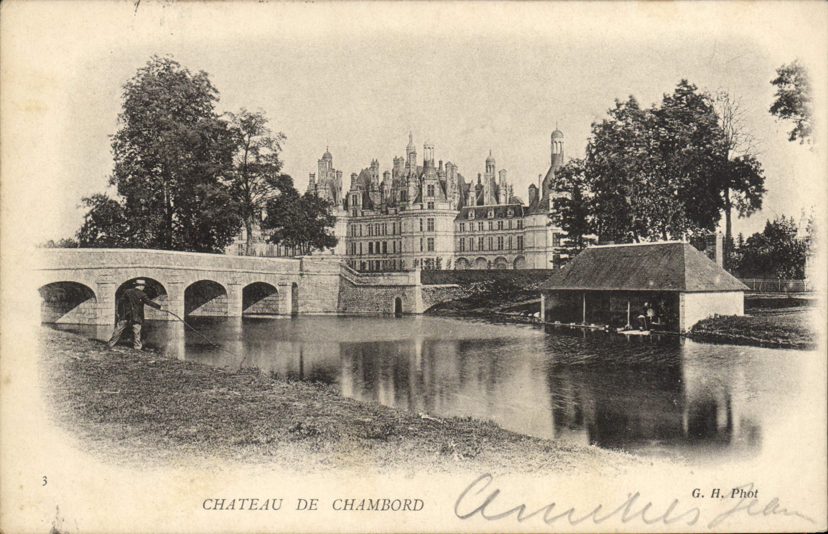 VINTAGE POSTCARD Castle De Chambord