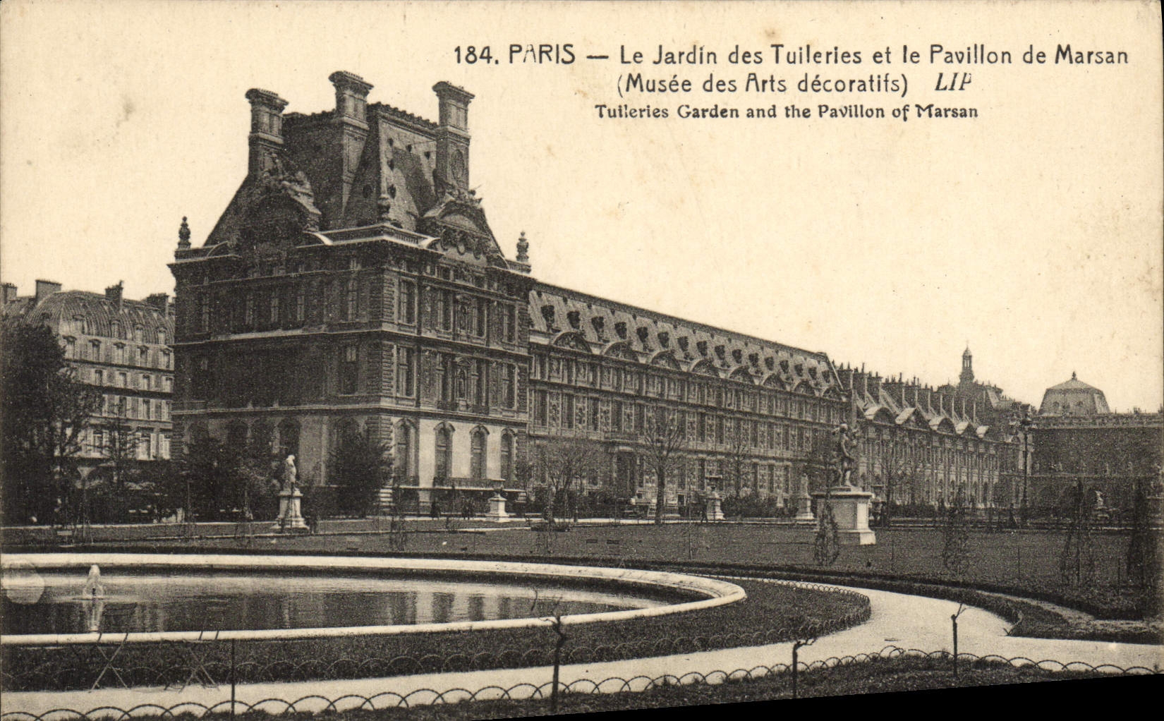 CPA Paris Le Jardin des Tuileries et le Pavillon de Marsan 