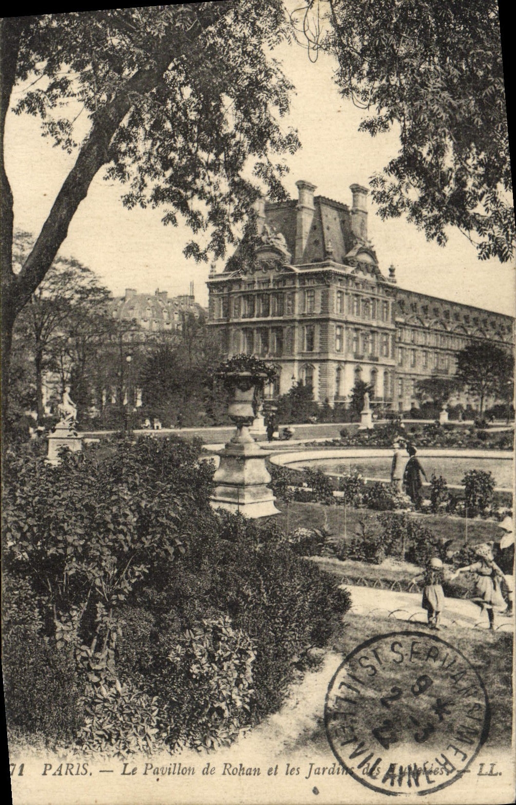 VINTAGE POSTCARD Paris the House of Rohan and Gardens of Tileries
