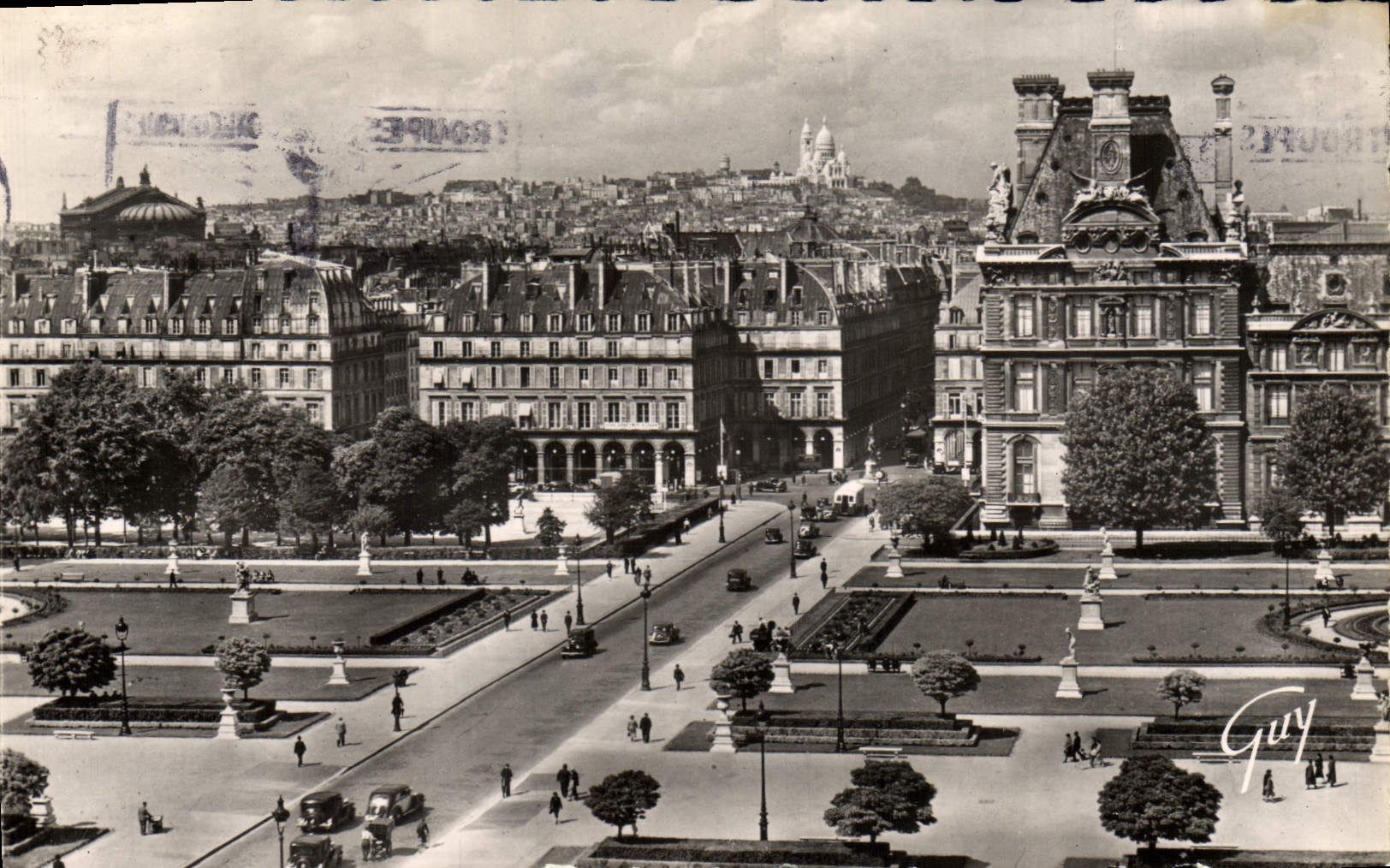 CPA Paris Et ses Merveilles La butte montmartre Le palais du Louvre