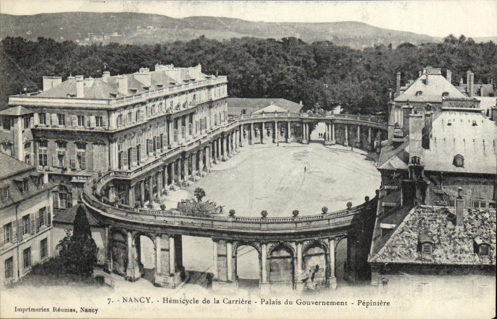 CPA Nancy Hemicycle de la Carriere Palais du Gouvernement Pepiniere