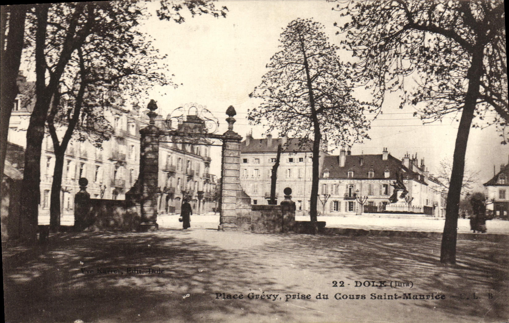 CPA Dole Place Grevy Prise du Cours Saint Maurice