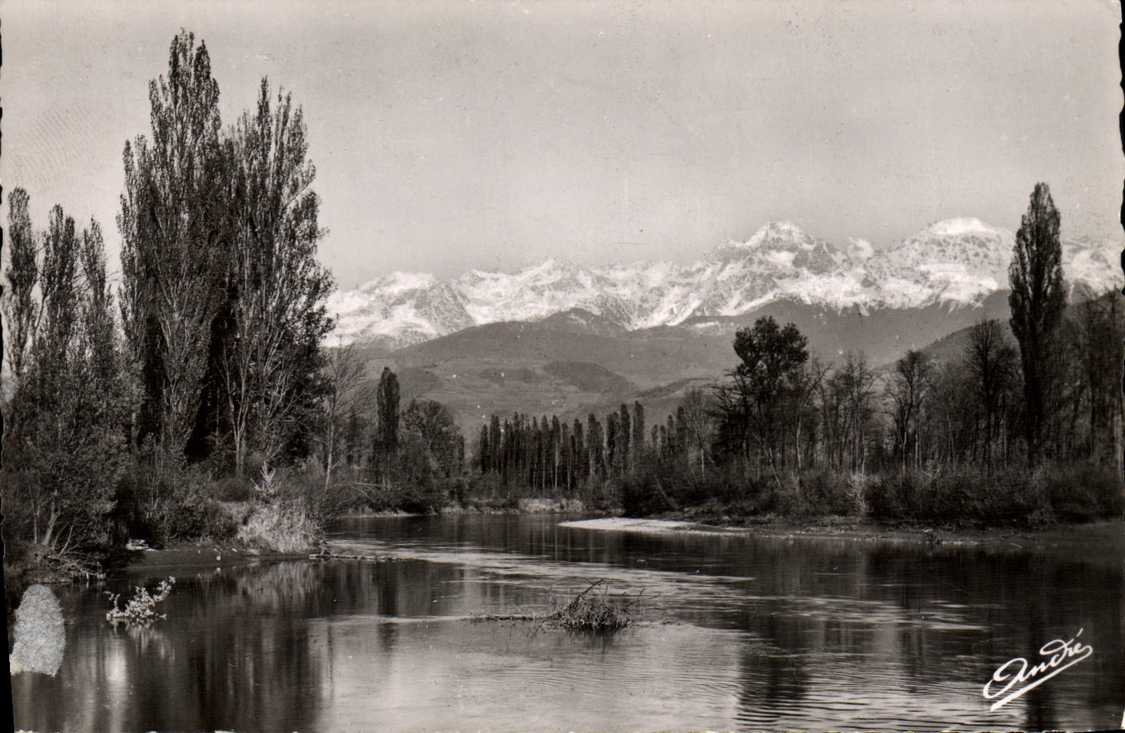 CPA Grenoble L'Ille d'Amour et les Alpes