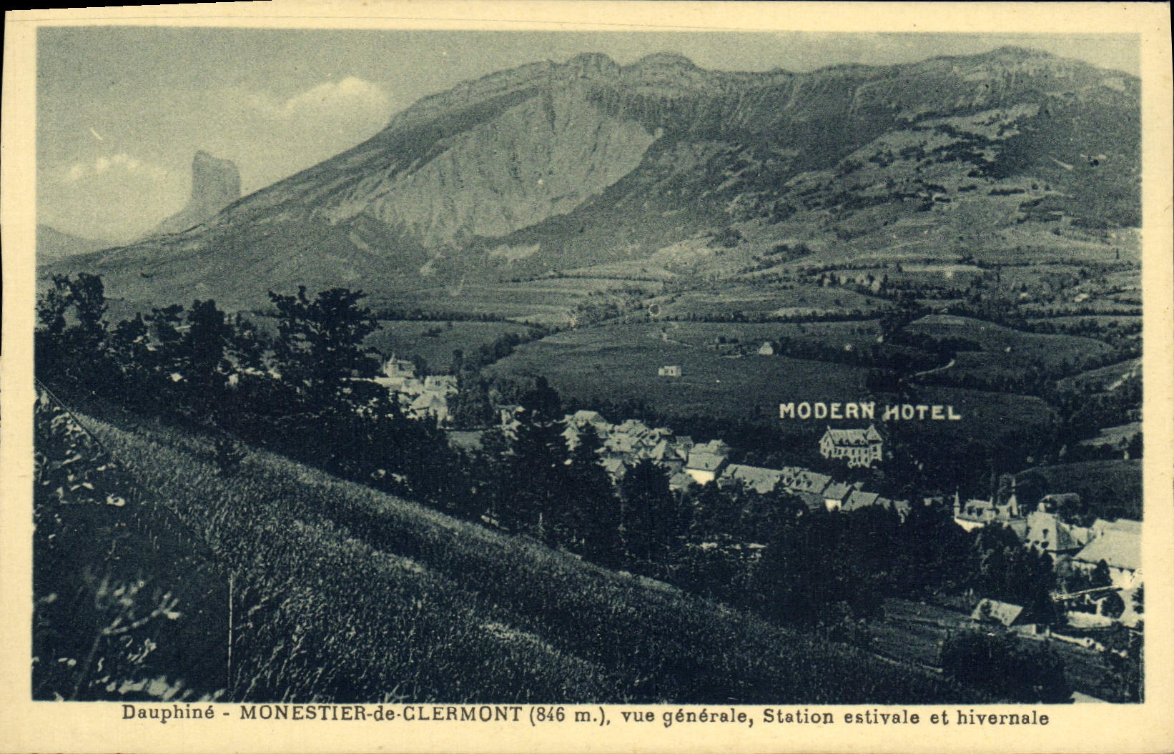 CPA Dauphine Monestier de Clermont Vue Generale Station estivale et hivernale
