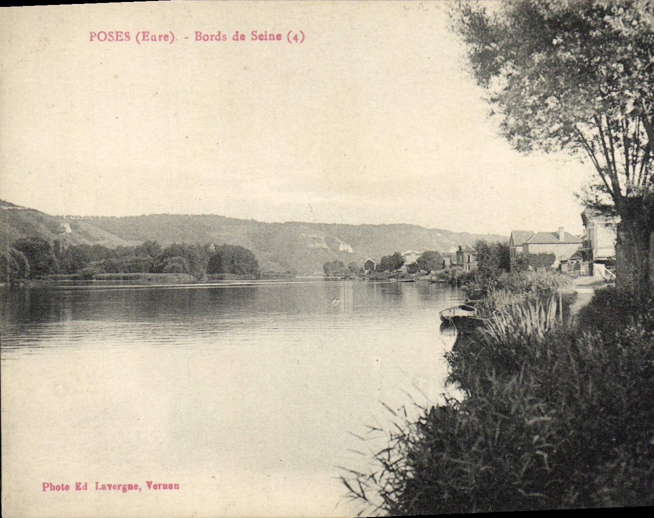Bordes de las instalaciones de la POSTAL de la VENDIMIA del Seine