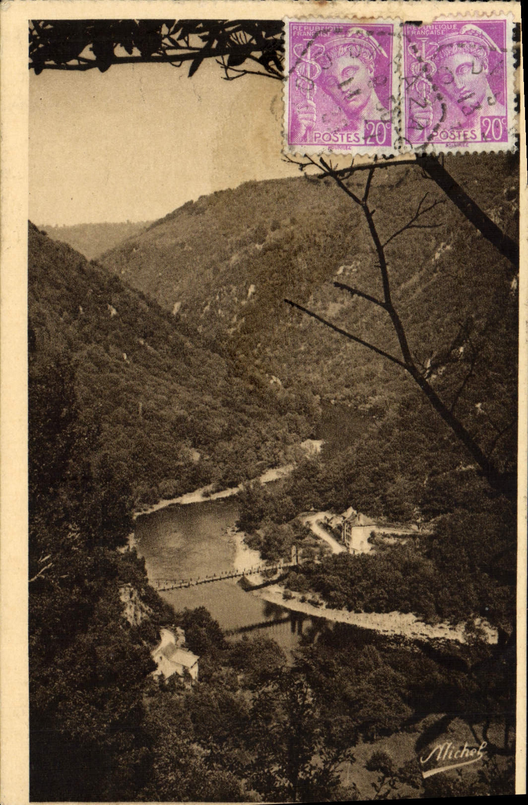 CPA St Martin la Meanne Vue sur le Pont d'Eylac Route de Saint Privat