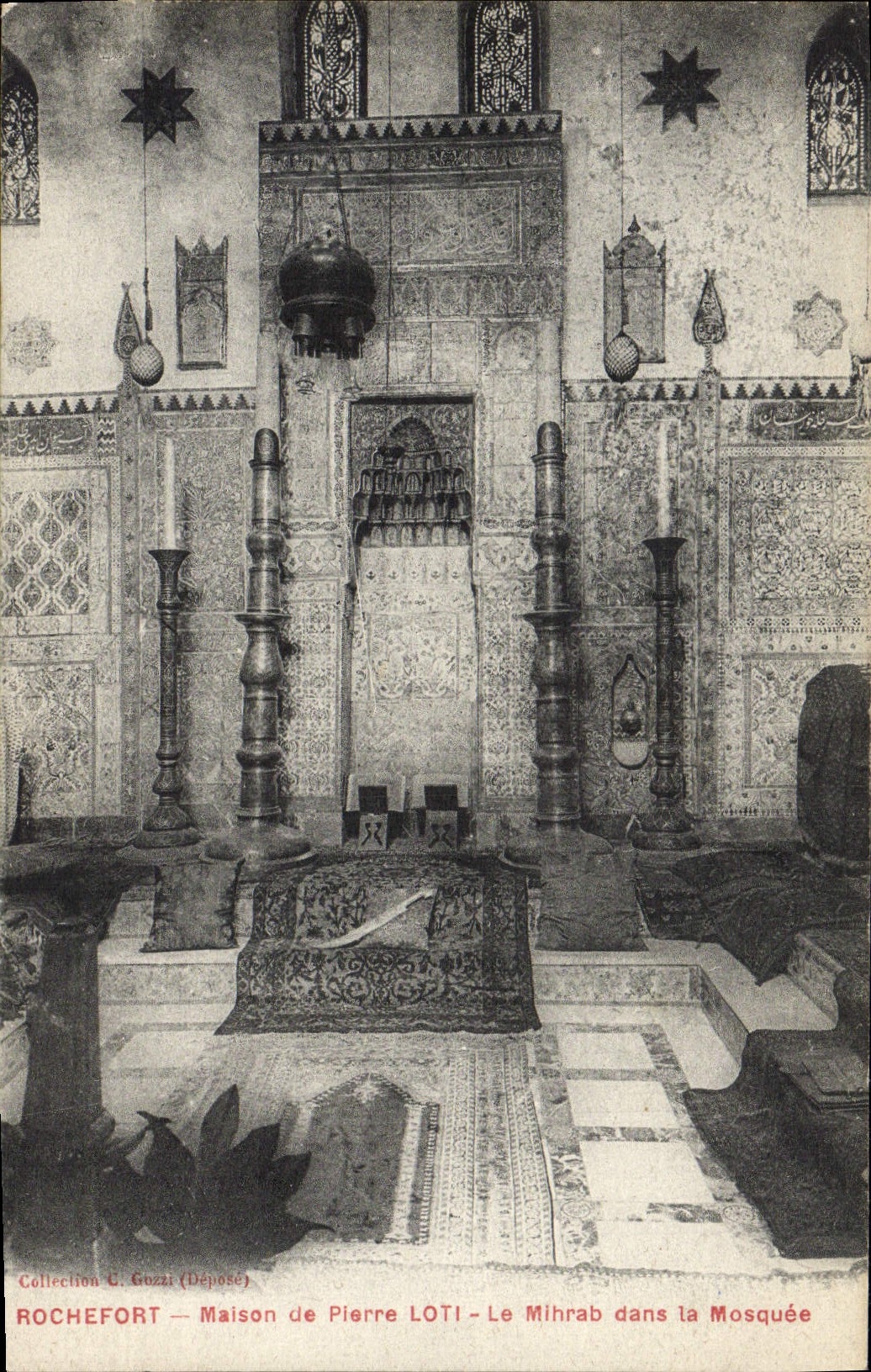 CPA Rochefort Maison de Plerre Le Mihrab dans La Mosquee