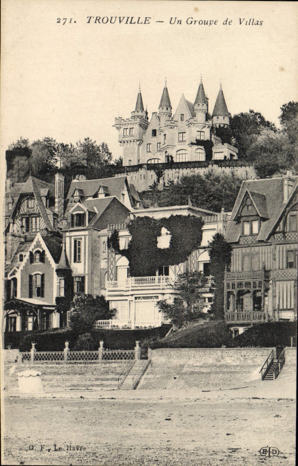 POSTAL Trouville de la VENDIMIA al grupo de chalets