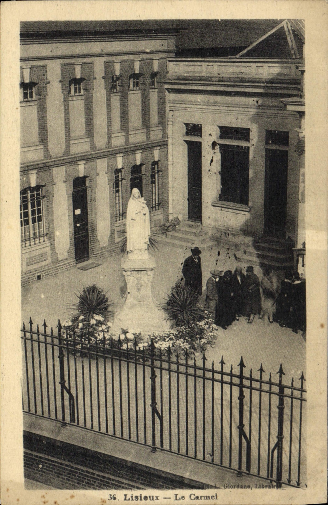 CPA Lisieux Le Carmel