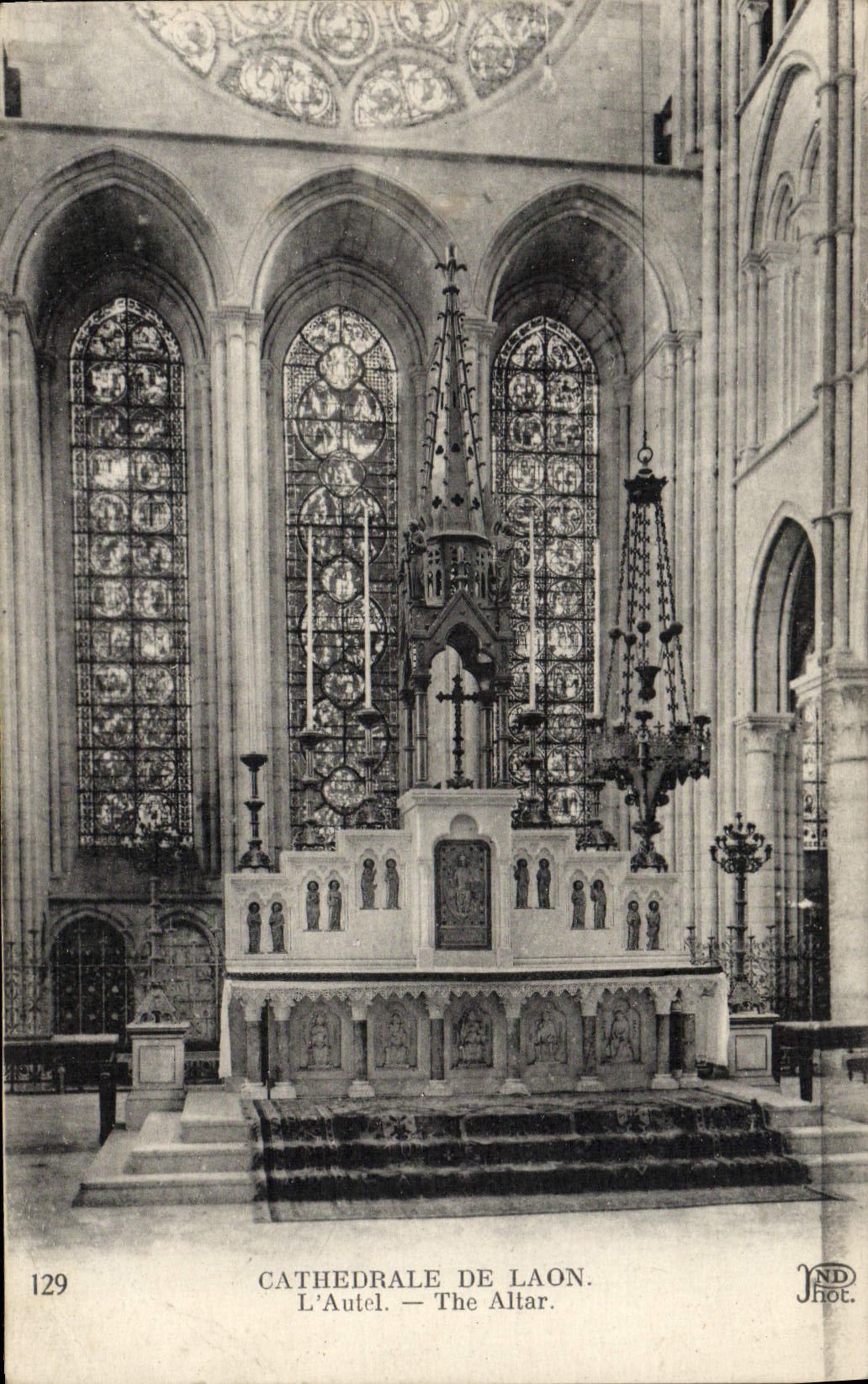 VINTAGE POSTCARD Cathedral De Laon the Furnace bridge