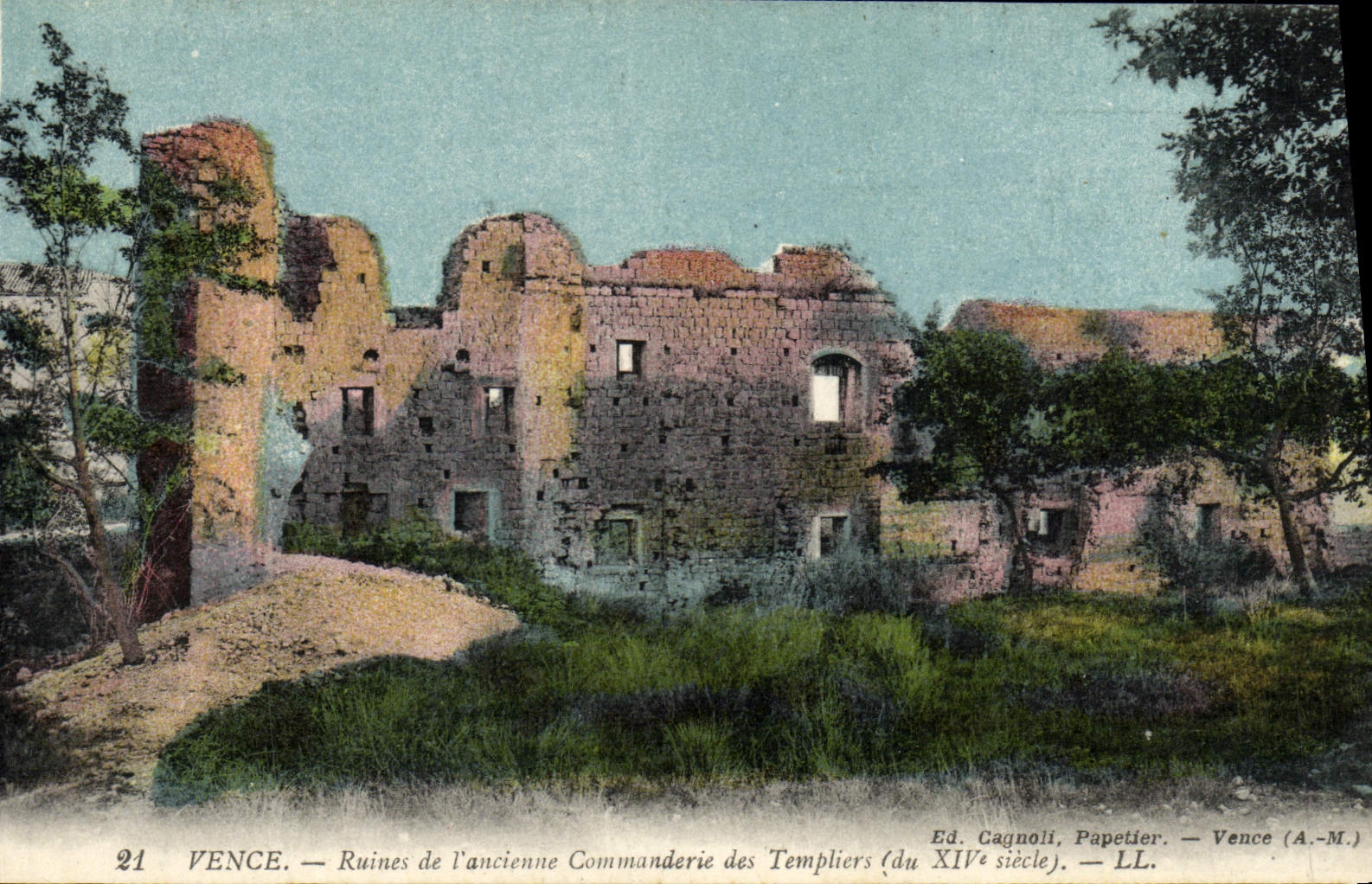Ruinas de Vence de la POSTAL de la VENDIMIA de Commanderie viejo de Templiers