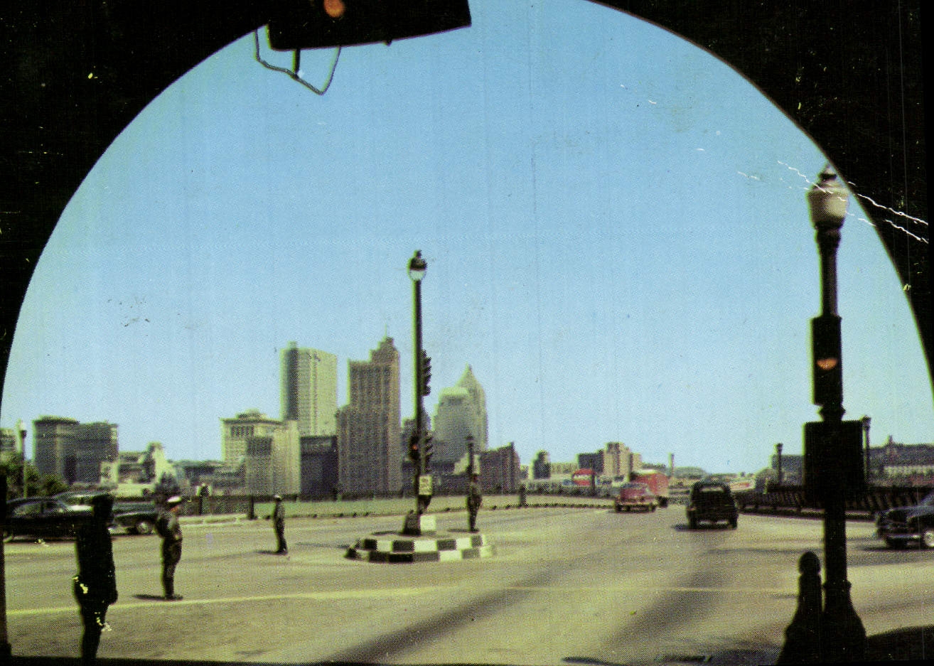 MODERN CARD Pittsburg ace seen When Emerging from the Liberty Tubes which Tunnel beneath Washigton