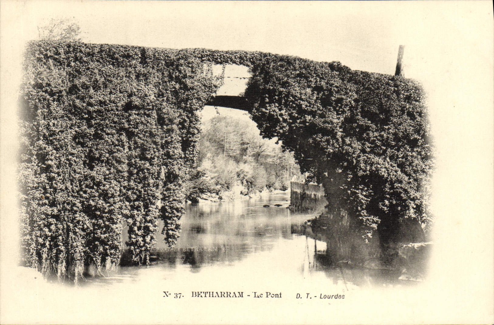 CPA Betharram Le Pont